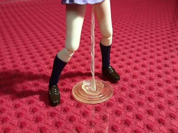 おしっこ　完全オリジナル品　1/12スケール　Figma　フィグマ　フィギュア　尿　小便　14
