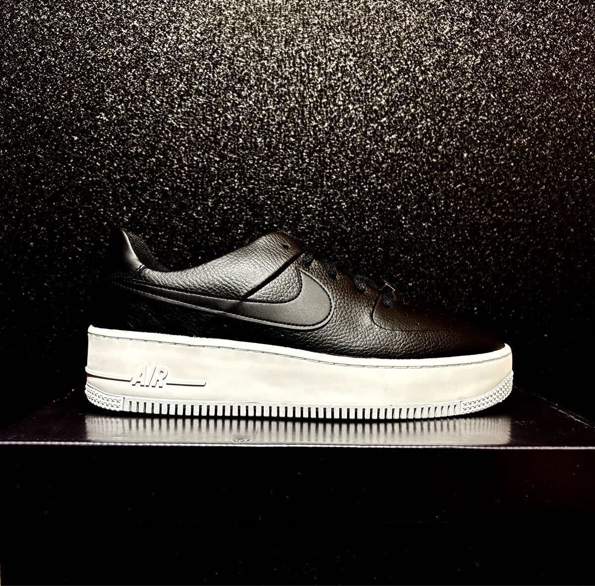 ■新品27.5cm■ナイキ エア フォース 1 セージ ブラック/ホワイト 厚底 送料込 新品27 5cm ナイキ エア フォース1 セージ ブラック