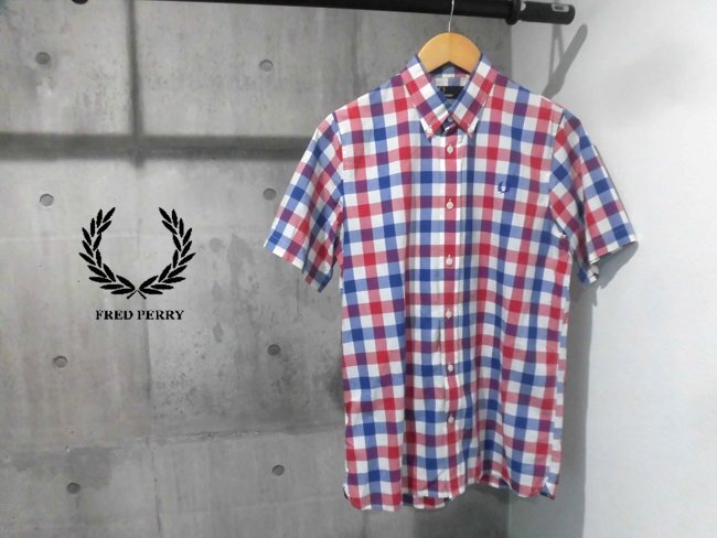 FRED PERRY Fred Perry месяц багряник японский . вышивка в клетку рубашка с коротким рукавом M/ кнопка down рубашка / проверка рубашка / мужской /M4397/ отличный 