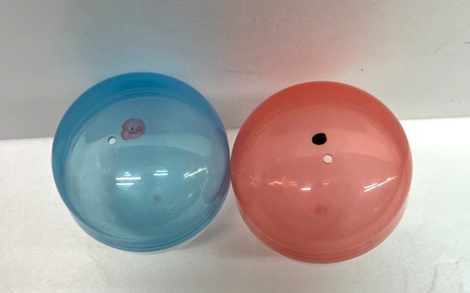 ガチャガチャ 空カプセル 50個 楕円型 セパレート Φ6.7ｘH7.2cm 景品 パーティーグッス ブルー クリア 中古 79408 ★*_画像3