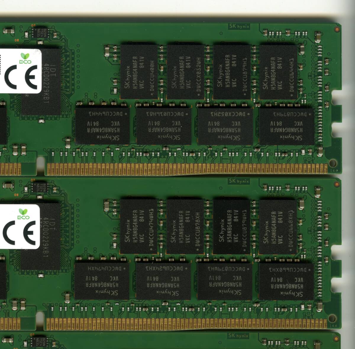【RDIMM】DDR4-2666、ECC Registered、32GBの4枚セットで128GB、中古　SKhynix reg pc4 サーバー メモリ Z4 G4で動作確認済み 1841-3
