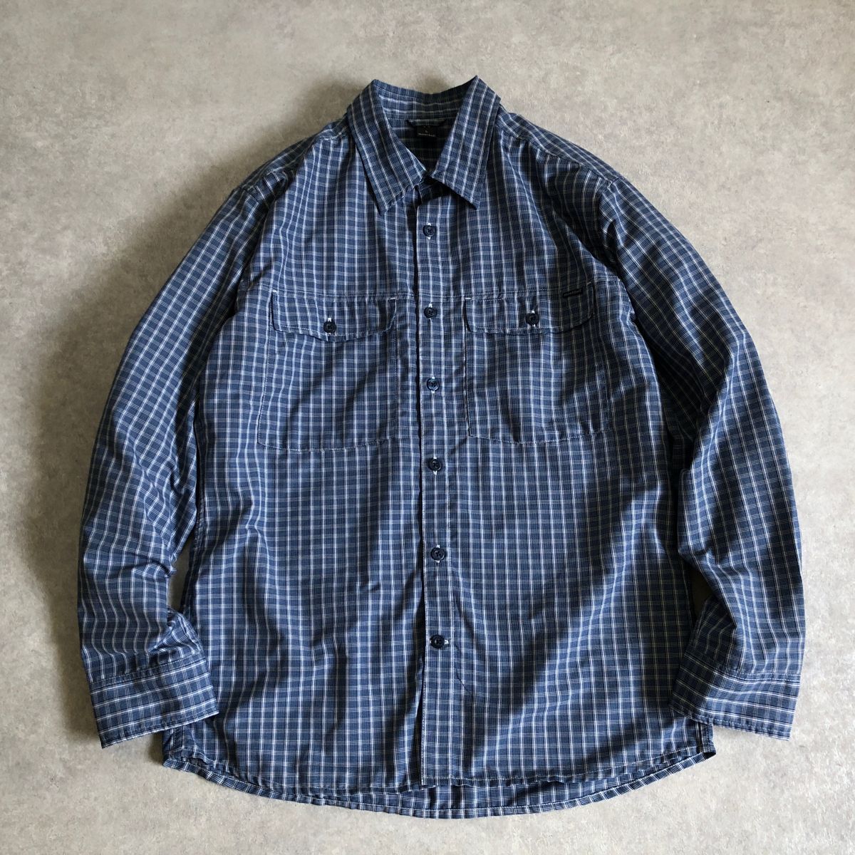 美品●mont-bell●吸水拡散性●WIC.ライト ロングスリーブ シャツ メンズ アウトドア●モンベル