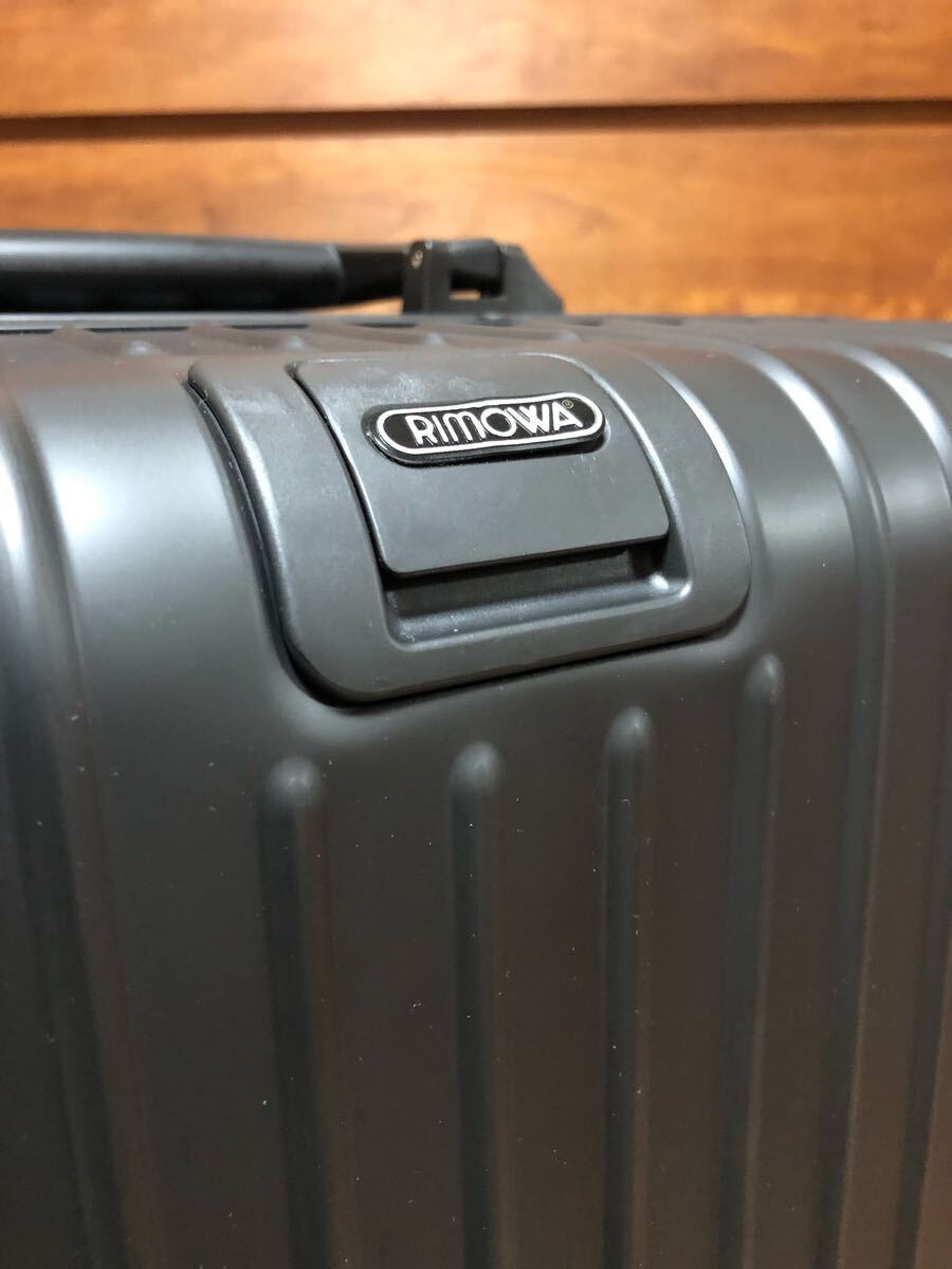 ☆美品☆レア☆RIMOWA リモワ　ステルス　82L 早い者勝ち　入手困難