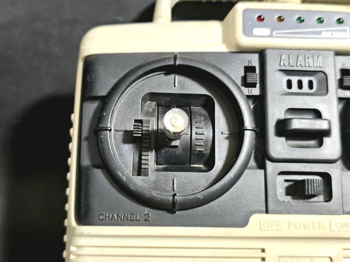 ★ジャンク★ Futaba フタバ ATTACK-SR ラジコン FP-T2VR コントローラー 昭和レトロ 送信機(jī) 部品取り