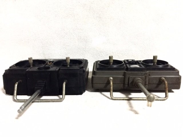◆ジャンク◆ TAMIYA SANWA タミヤ サンワ 送信機(jī) プロポ 27MHz 2點(diǎn)セット ヴィンテージ 當(dāng)時物 レトロ