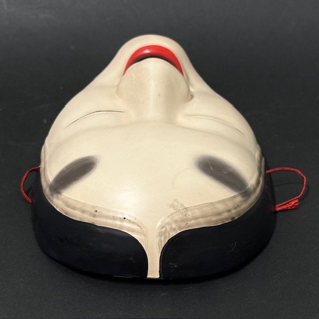 小面　こおもて　陶器　能面　能楽　飾り　和室　インテリア　女性　お?dú)n黒　日本　伝統(tǒng)　蕓術(shù)　美術(shù)品　お土産
