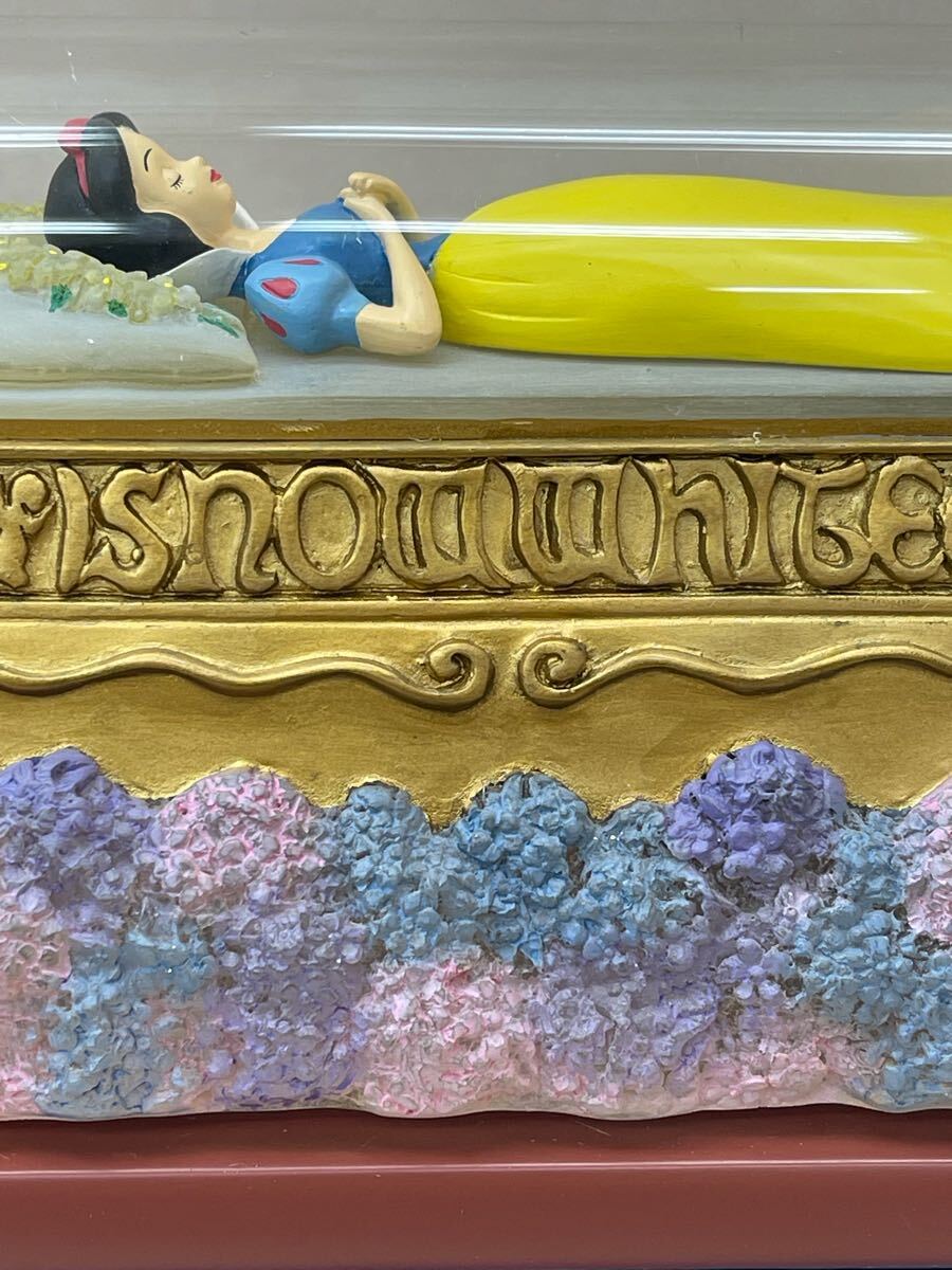  Disney Белоснежка свет в салоне украшение интерьер фигурка лампа прекрасный товар [2506010]
