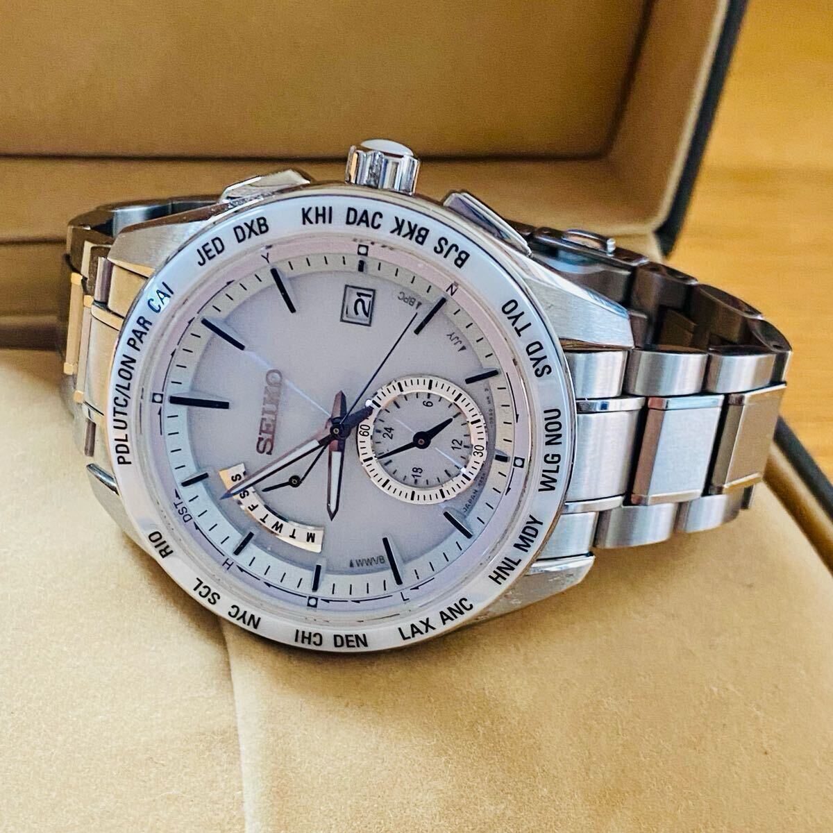 SEIKO ◇ ブライツ　ワールドタイム　電波ソーラー 8B54 ◇ SAGA165 セラミックベゼル