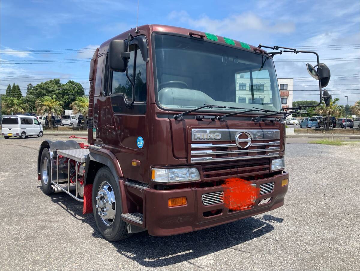 デコトラ プロフィア トレーラーヘッド 🇯🇵デコトラ🇯🇵 . . ⁡#デコトラ #トラック #トレーラー