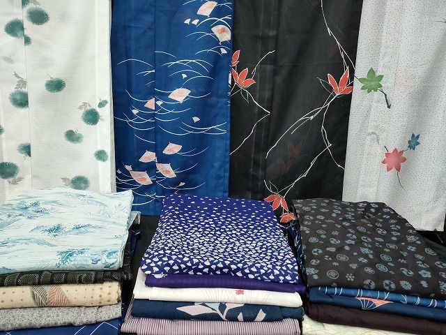 平和屋本店■1円 夏物 小紋 絽 紗 洗える著物 まとめて20點(diǎn) 鶴 人物 風(fēng)景 花柄 型染め 著用可能多數(shù) se3298