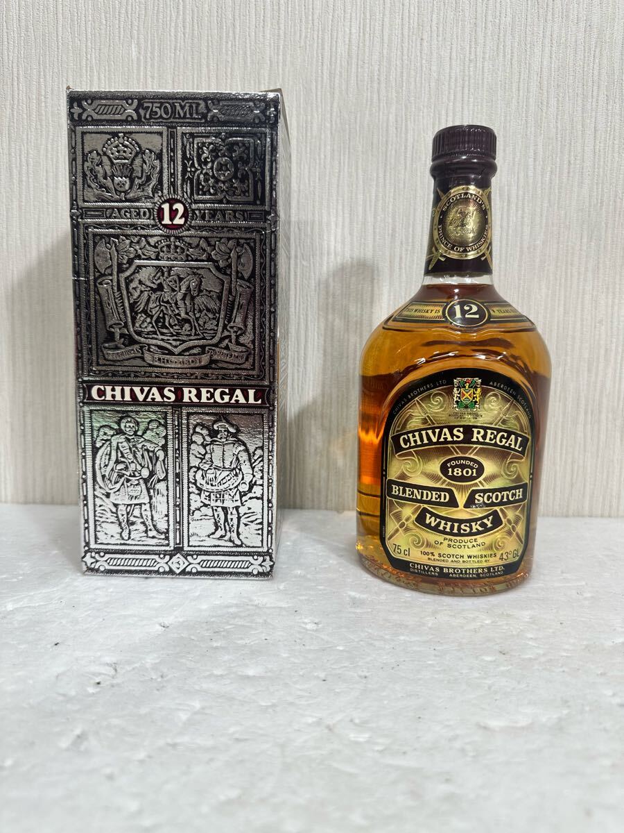 1円スタート! CHIVAS REGAL シーバスリーガル 12年　 スコッチウイスキー 箱付 古酒　未開栓