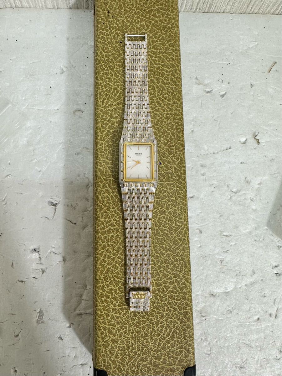 1 иен старт! RADO Rado наручные часы пара мужской :121.9026.2 женский :133.9026.2 кварц с коробкой прекрасный товар 