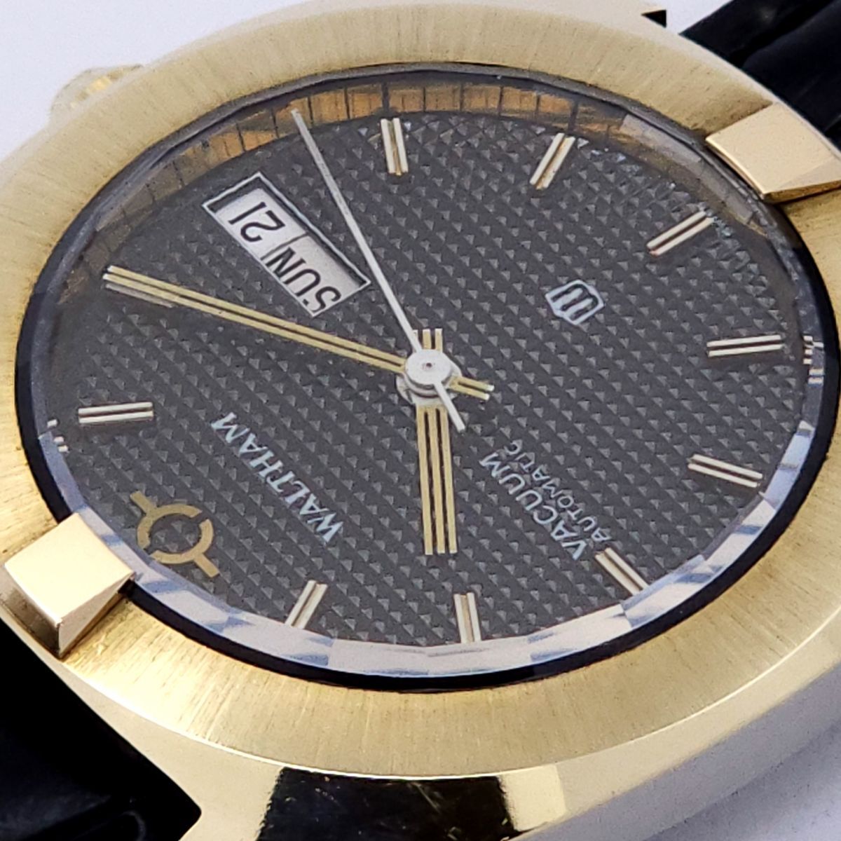 ★良品 1円 WALTHAM ウォルサム バキューム 自動(dòng)巻 動(dòng)作品 カットガラス KN0617T（JJ 105）