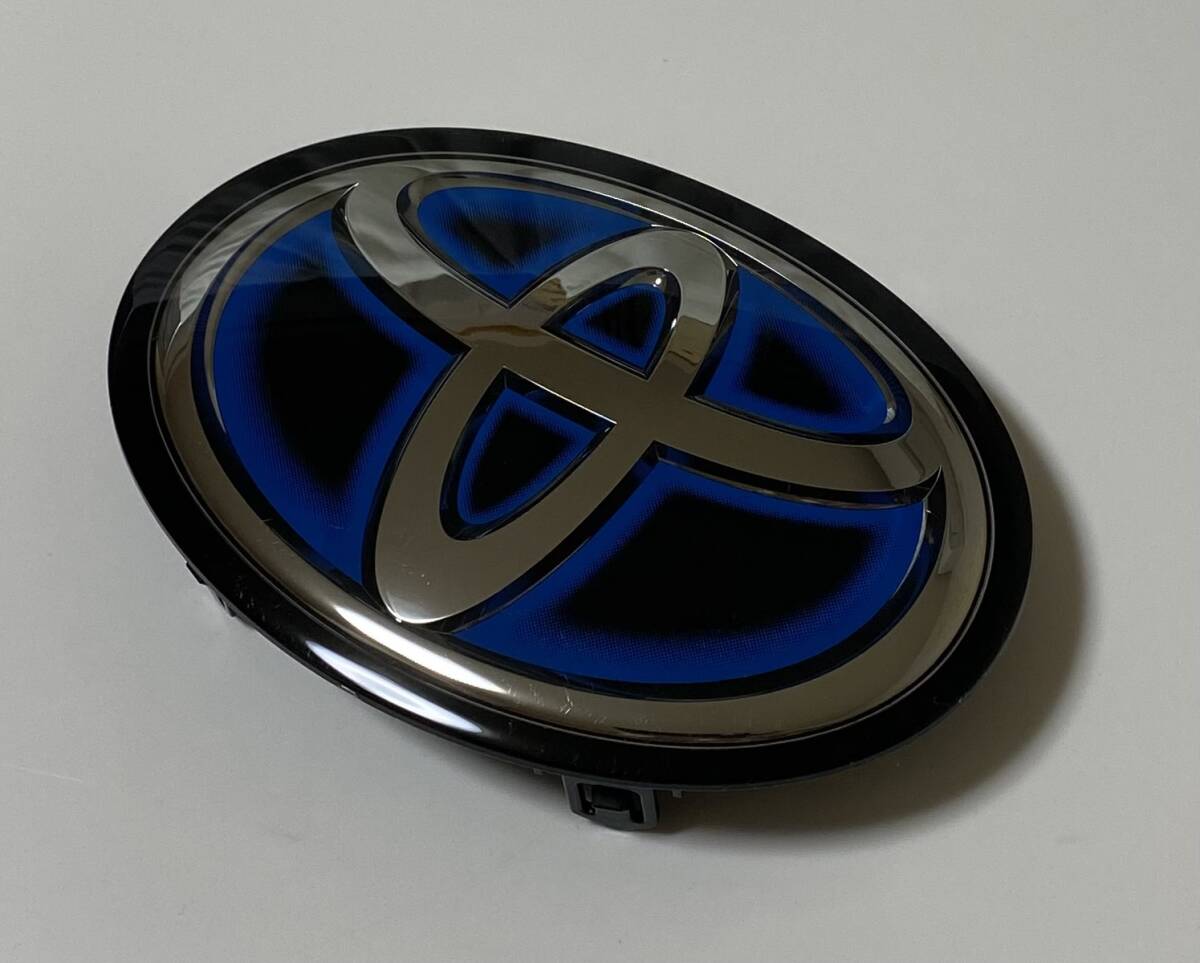  Toyota оригинальный эмблема Prius ZVW50 Vellfire RAV4 Prius α Camry 30 серия поздняя версия 53141-33130/33140 передний радар мм волна 3