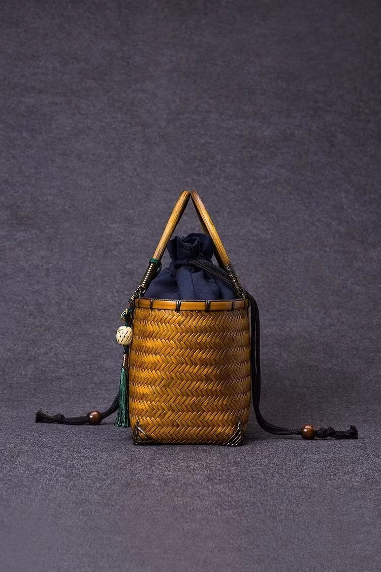 強(qiáng)力推薦★美品★竹バスケット 収納かご おしゃれ竹籠　編み 取っ手 持ち手 　手作りトートバスケット