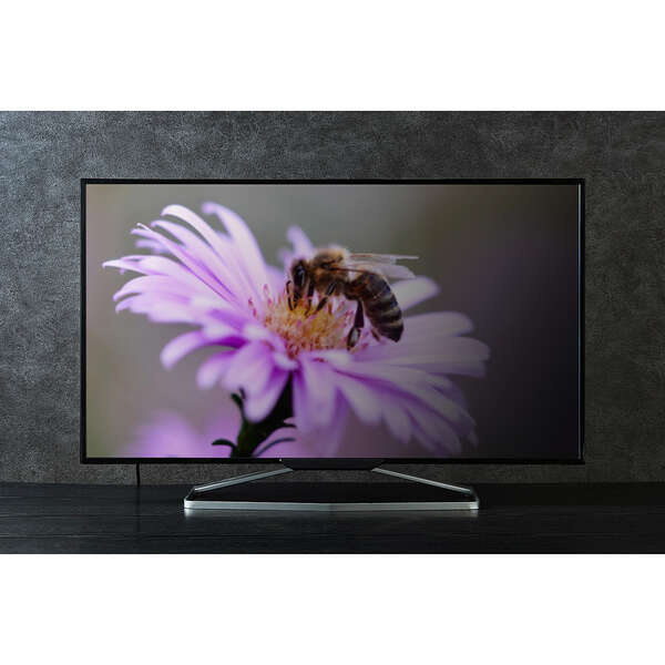 Ultra HighSpeed HDMIケーブル 3.0m 最大8K/60Hzの解像度、100Mbpsのイーサネット通信にも対応: CAC-HD21E30BK2