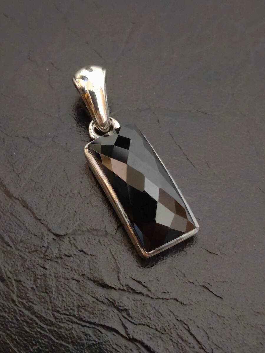 FREE STYLE　オニキス　ネックレストップ　SV925