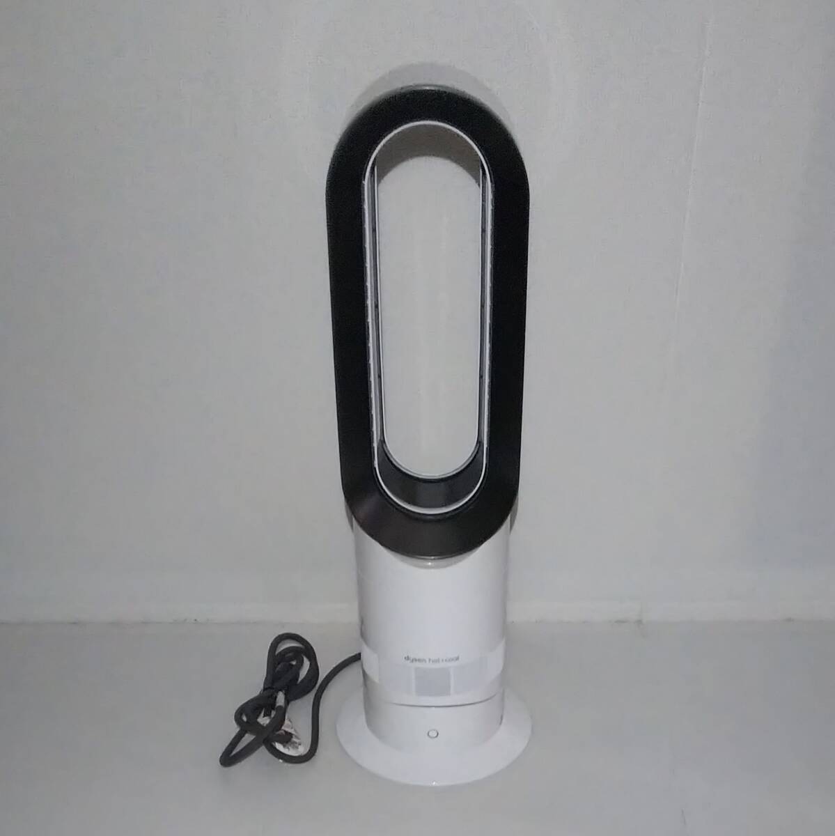 超美品 人気 ダイソン hot+cool AM09 2024年製 ファンヒーター