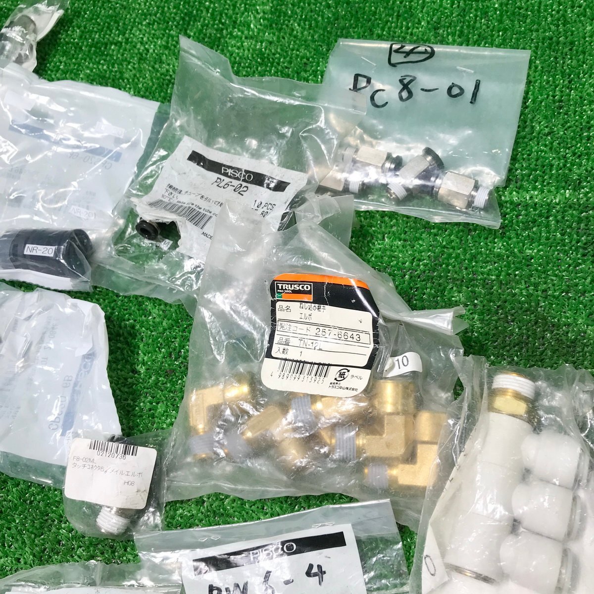キ蒼e251 ★大量出品★ トラスコ ピスコ 他 ■ホースニップル/ねじ込み継ぎ手/タッチコネクター等『TN-12L』『F6-02ML』『ASC10-601』等