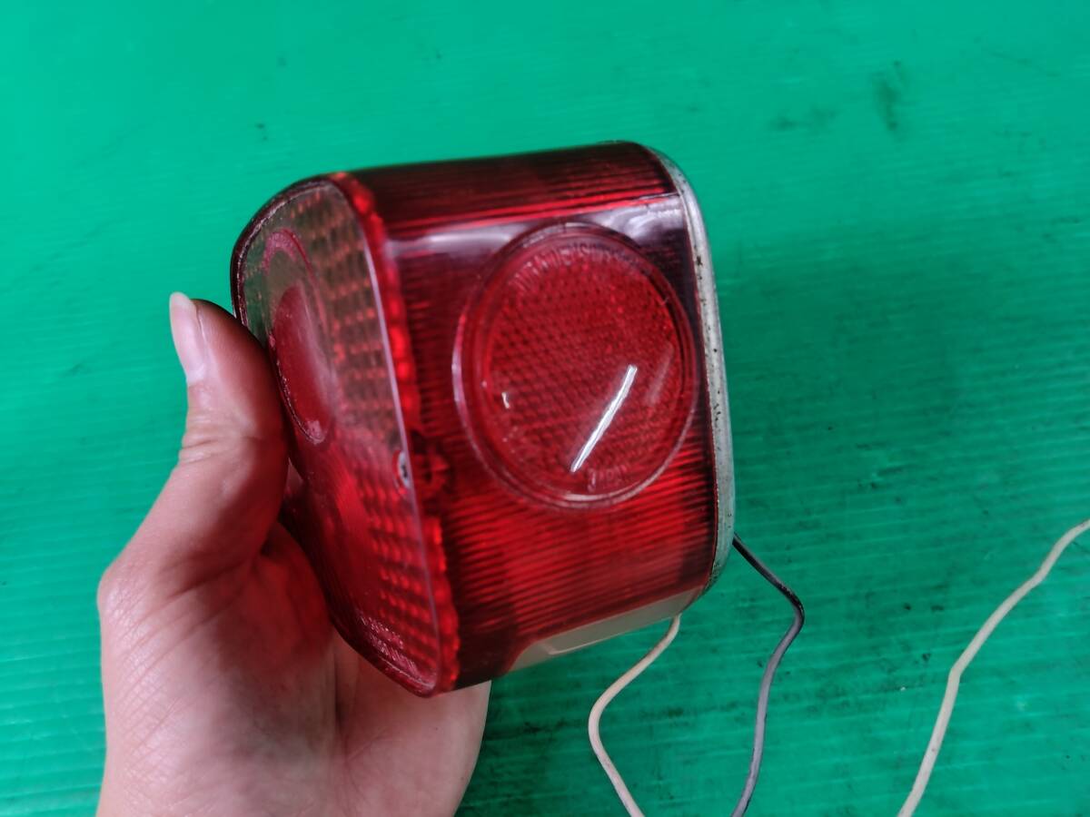 60　1FL　スズキ　ランディー　FM50　テールランプ　中古　倉庫整理品　20250613