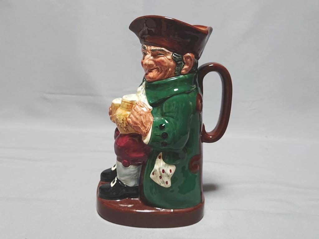 コレクター収集品　ROYAL DOULTON トビージャグ Water pitcher イングランド ビンテージ（B）　