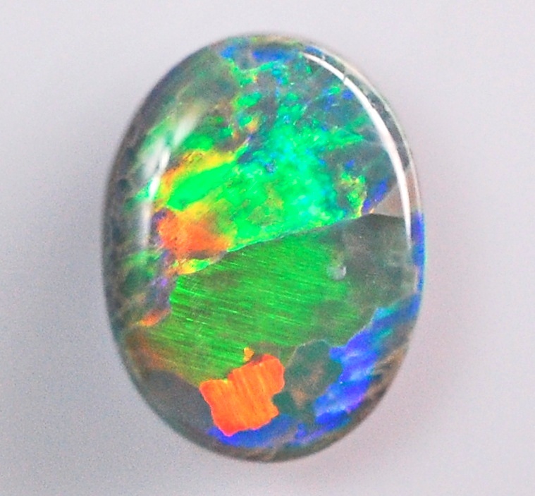 【100円～】 天然ブラックオパール ルース　0.825ct　ソーティング付き