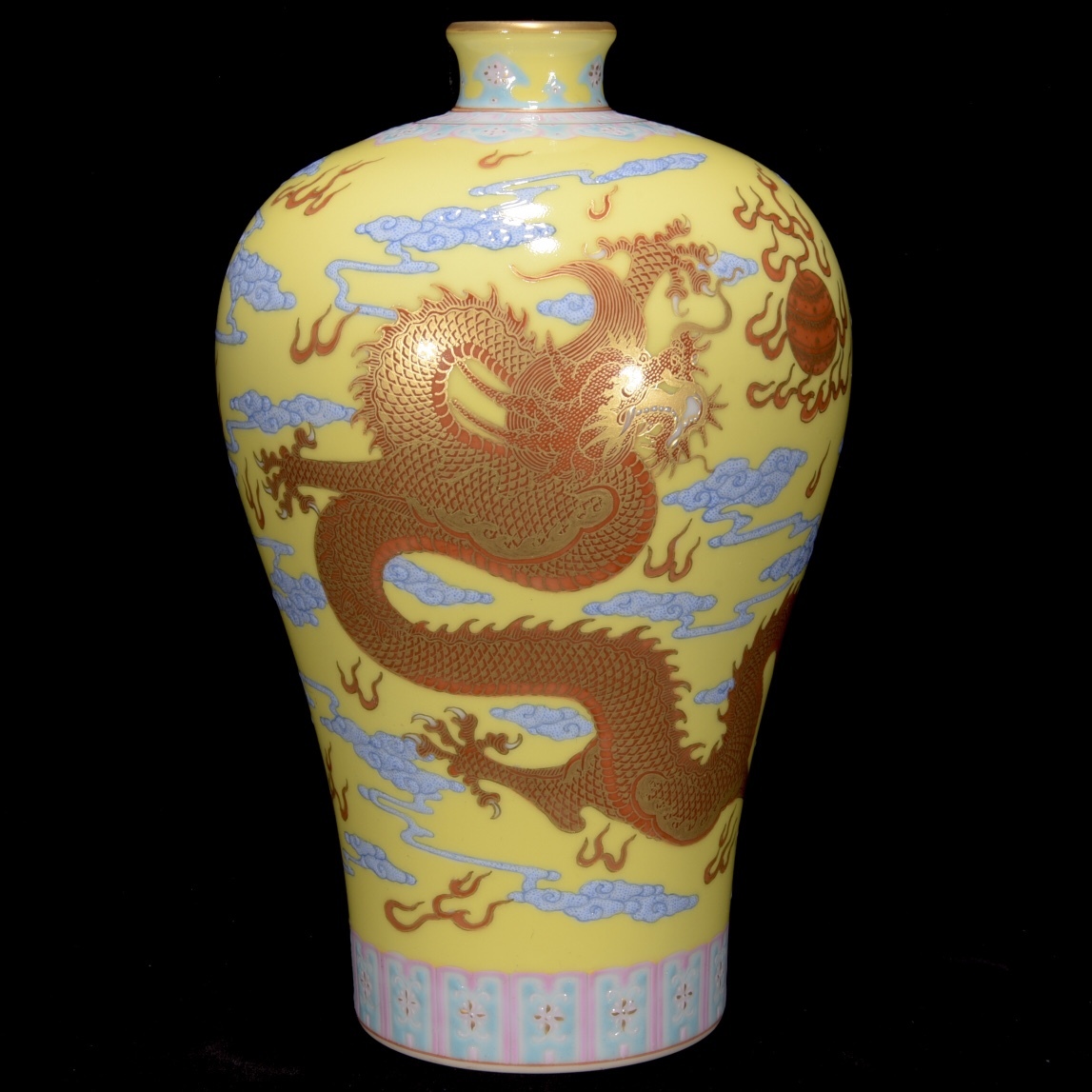 永し 清時(shí)代 大清雍正年制 龍紋描金瓶 古陶磁器 陶蕓 中國陶瓷器 唐瓷 置物擺件 古美術(shù)品 古賞物 収集 舊家蔵出 中國唐物 A358 