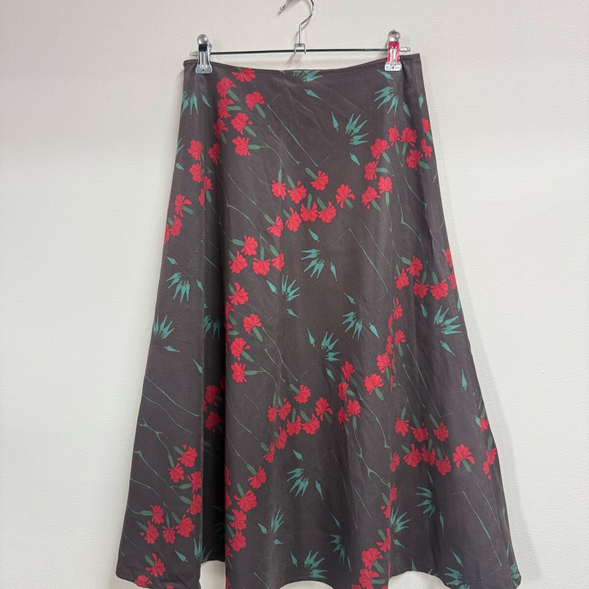 ♪ Jocomomola ホコモモラ 台形 フレアスカート カーネーション フラワー 花柄 サイズ42 ロングスカート レトロ_画像3