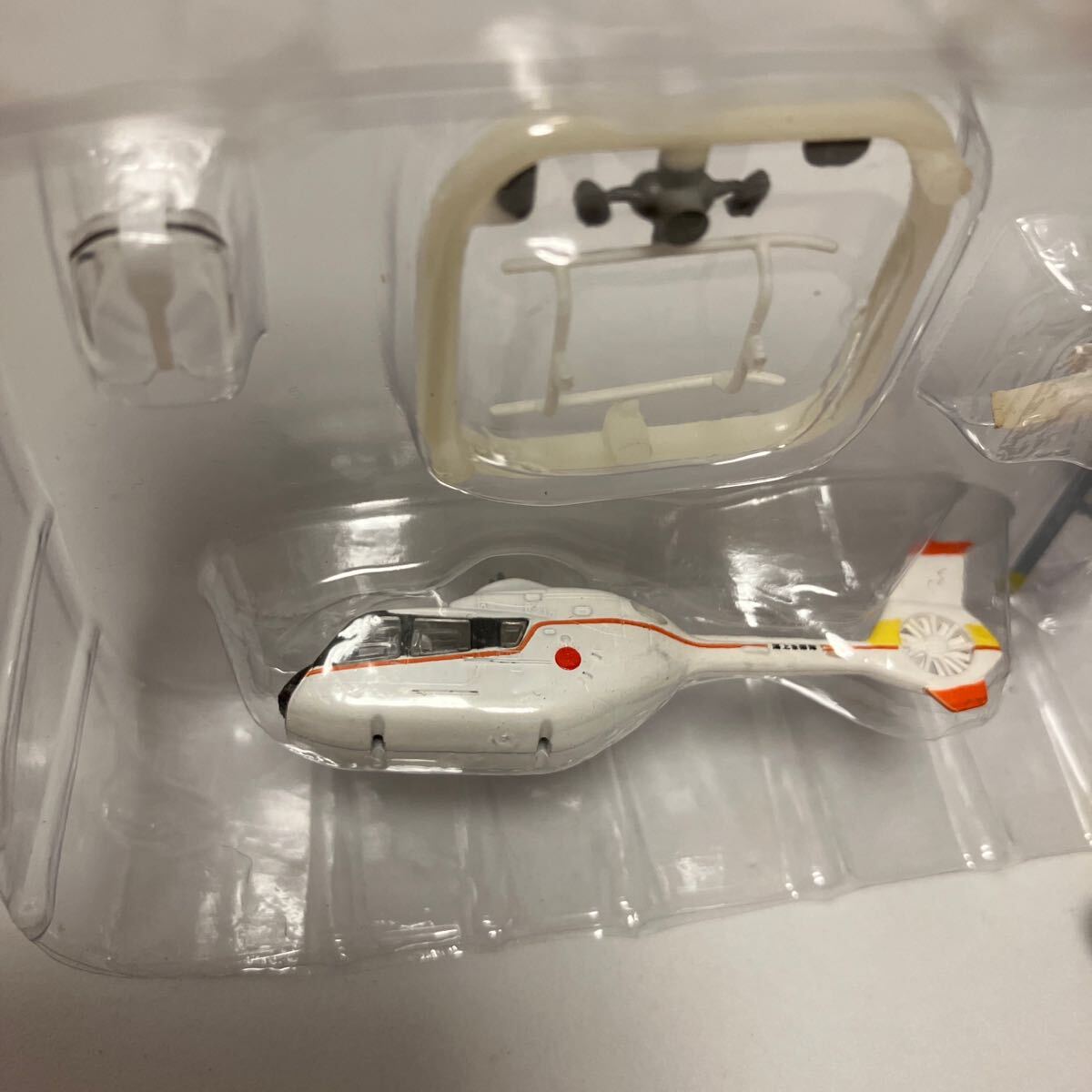 1/144 EC135 2-S シークレット 海上自衛隊 練習機 (TH135