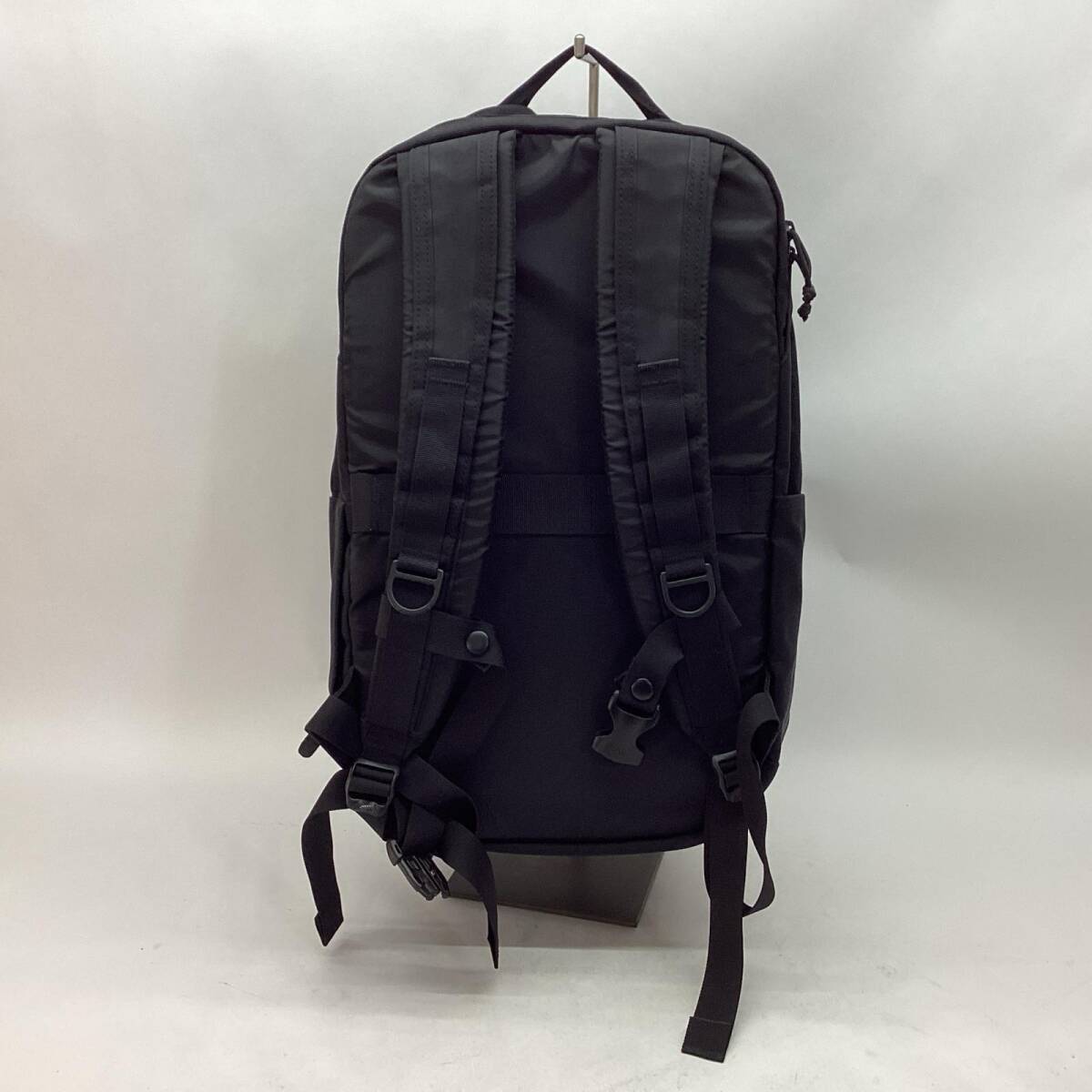 ■GREGORY グレゴリー ニューロゴ バックパック デイパック ブラック ナイロンリュック 2ルーム 中古品 0.99kg