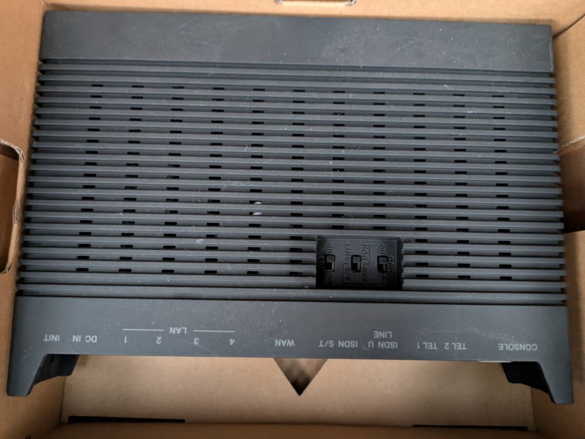 ＹAMAHA　ブロードバンドVoIPルーター　RT57i　現(xiàn)狀品　10128053-45823