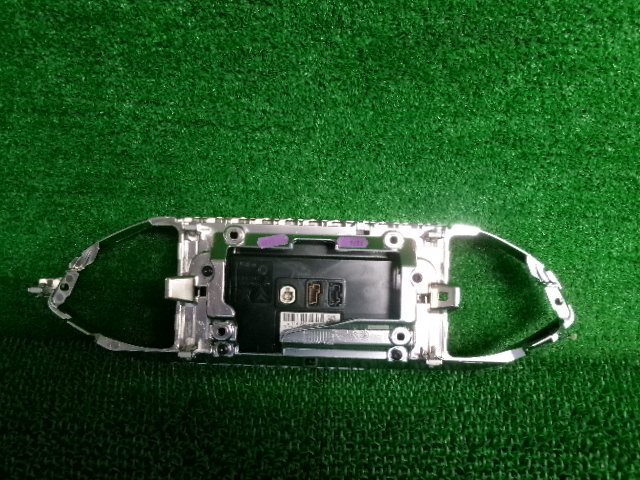 337044★T9HN02 プジョー308【純正】純正オーディオ★マルチモニター★電源確認済_画像2
