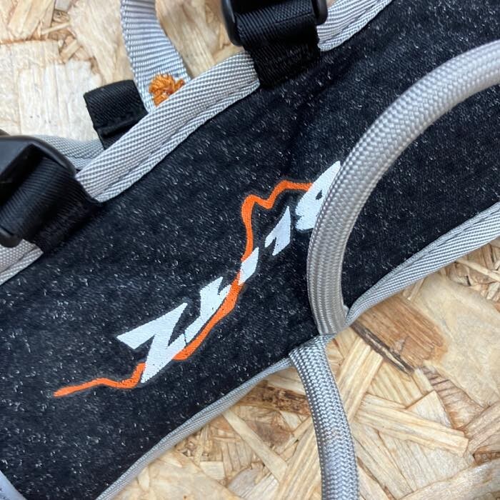 カンプ ハーネス　カラビナおまとめ 登山 クライミング ロック アイス 雪山 雪中 安全具 アウトドア キャンプ mc01076252