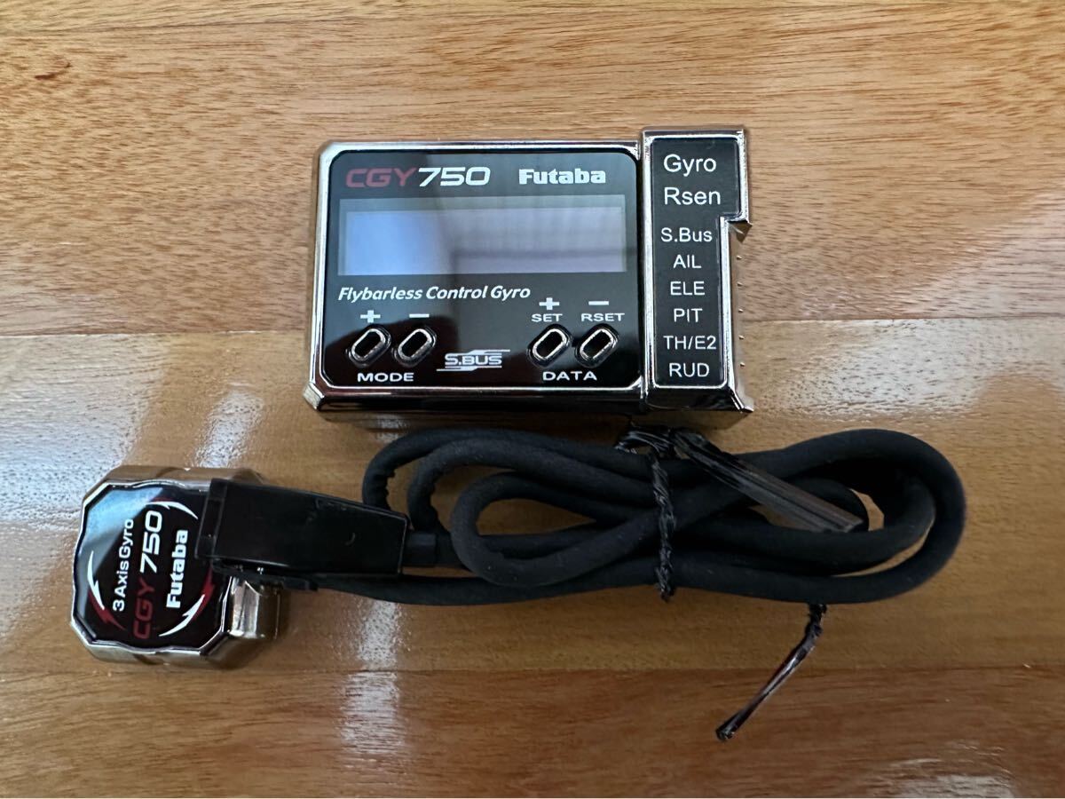CGY750 ヘリ用ジャイロ CGY750 ヘリ用ジャイロ CGY750 ヘリ用ジャイロ