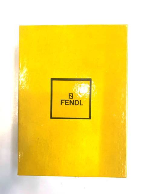 【即決/美品】 FENDI フェンディ 三つ折り財(cái)布 ズッカ 31052 ブラウン 茶 L字ファスナー コンパクトウォレット キャンバス カーフ 