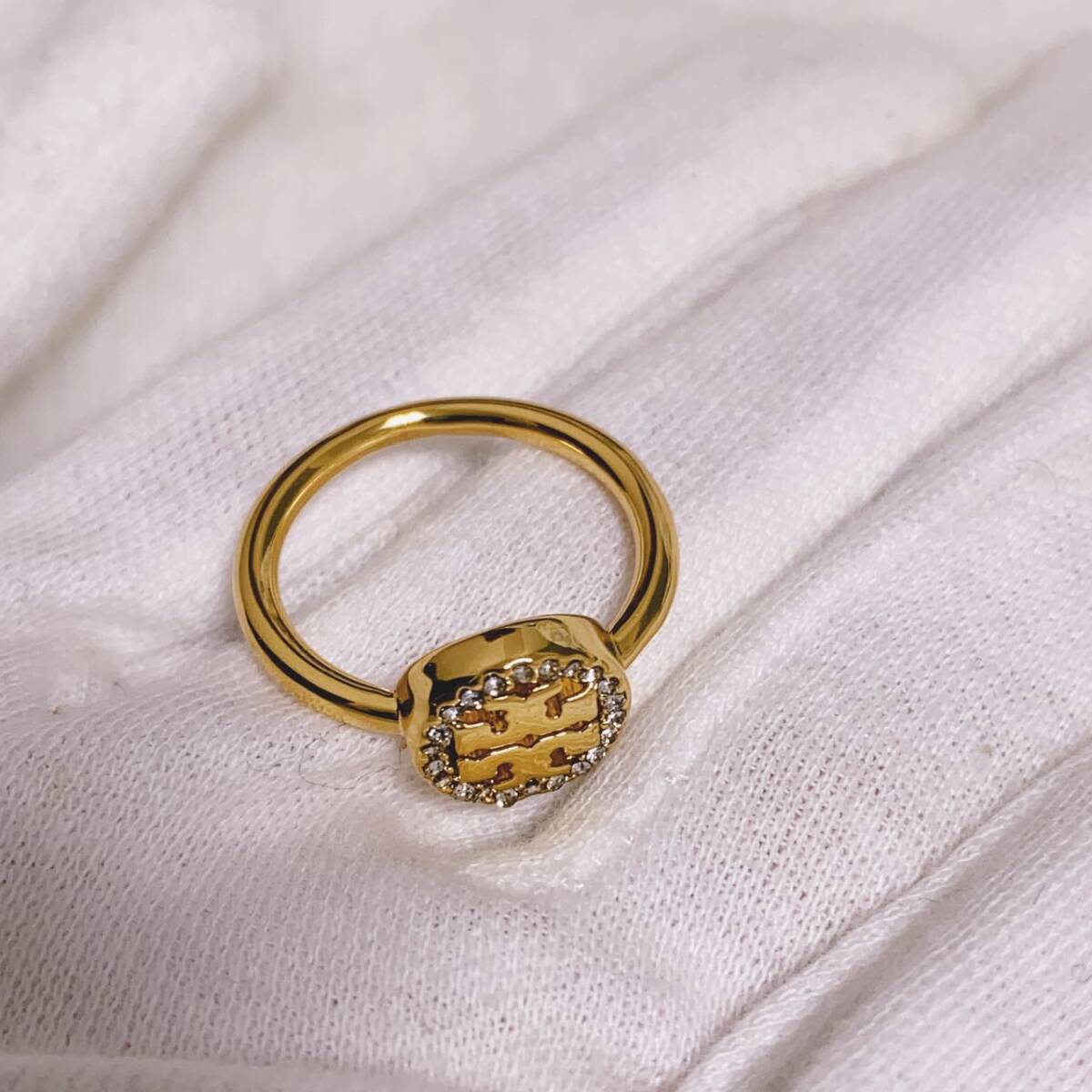 新品未使用　TB015 Tory Burch トリーバーチ　キラ　リング　US7 日本サイズ１４號(hào)