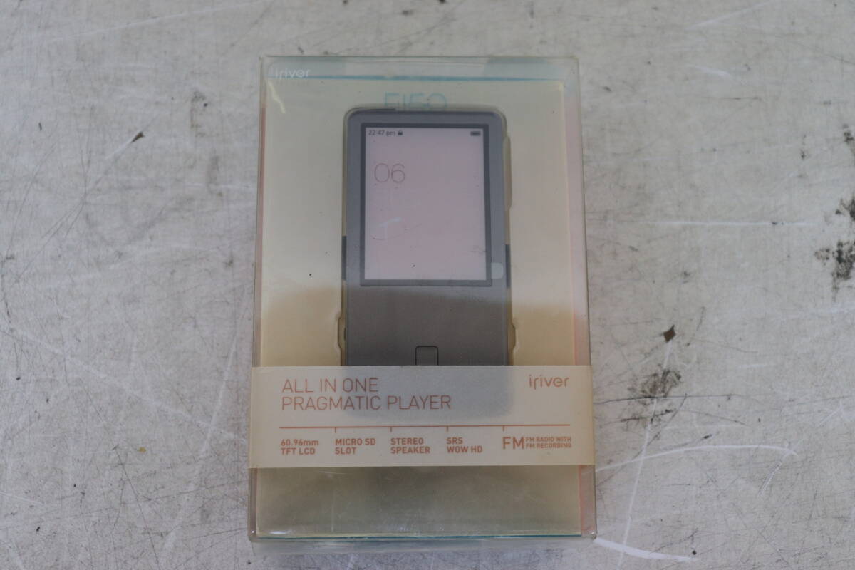 Y06/788 未使用品 iriver アイリバー E150 4GB MP3 デジタルオーディオプレーヤー ALL IN ONE PRAGMATIC PLAYER