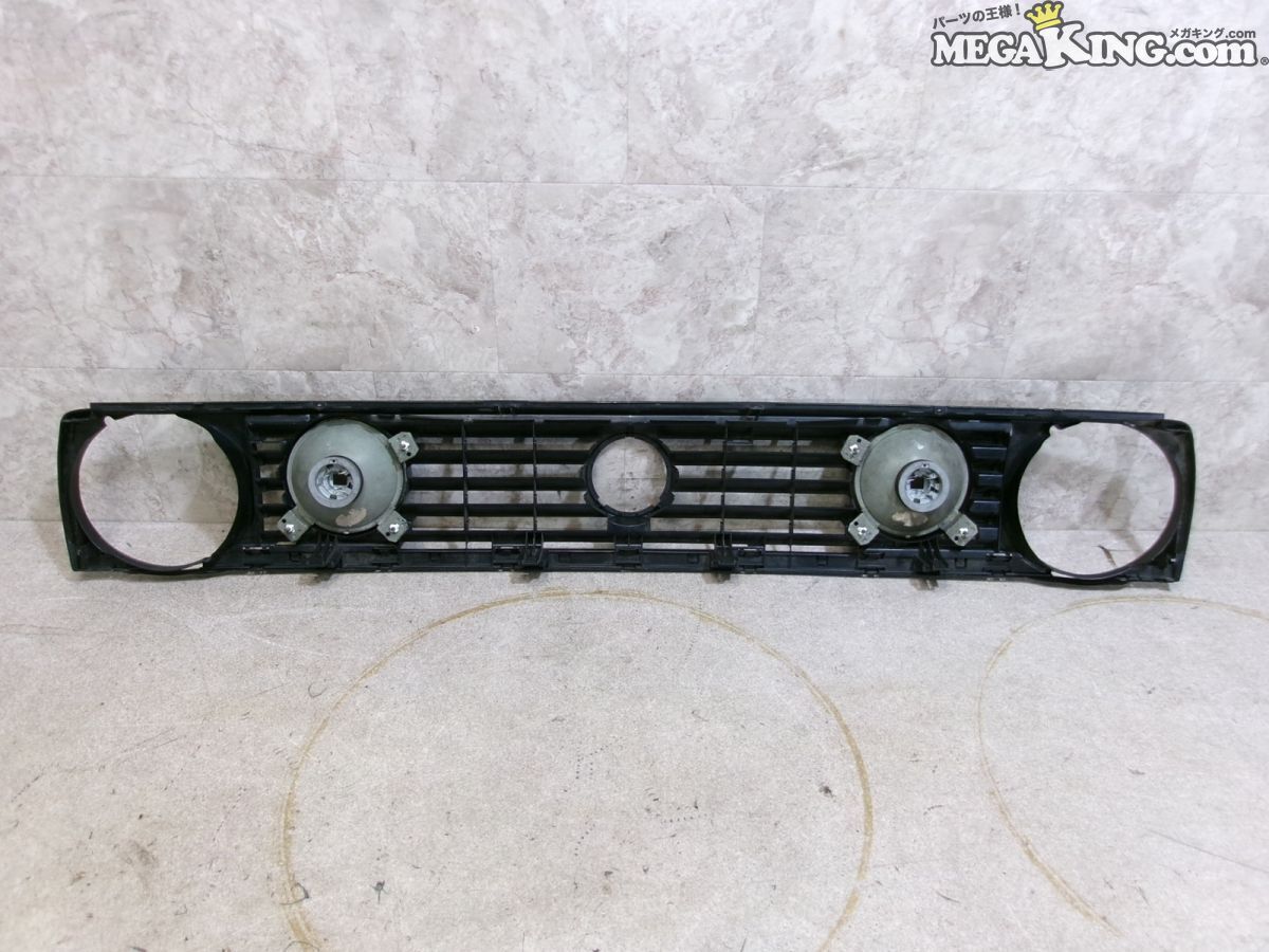 VW フォルクスワーゲン ゴルフ2 純正 ノーマル フロントグリル 4灯 HELLA フォグランプ 付 191853653F / S5-1765_画像2