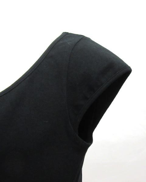  Foxey New York FOXEY чёрный трикотаж с коротким рукавом 40