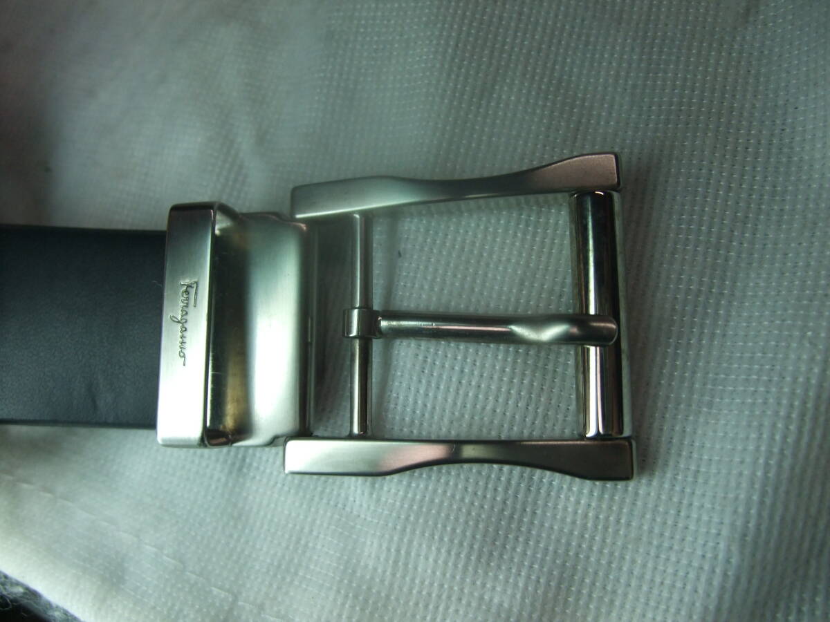 Salvatore Ferragamo フェラガモ レザー シルバー金具 リバーシブル ベルト ブラウン系×ブラック系_画像4