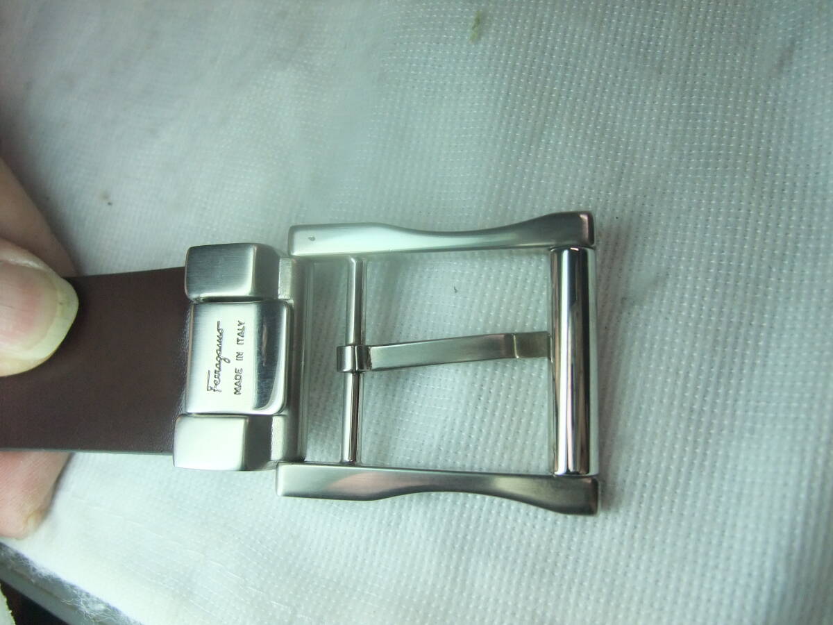 Salvatore Ferragamo フェラガモ レザー シルバー金具 リバーシブル ベルト ブラウン系×ブラック系_画像5