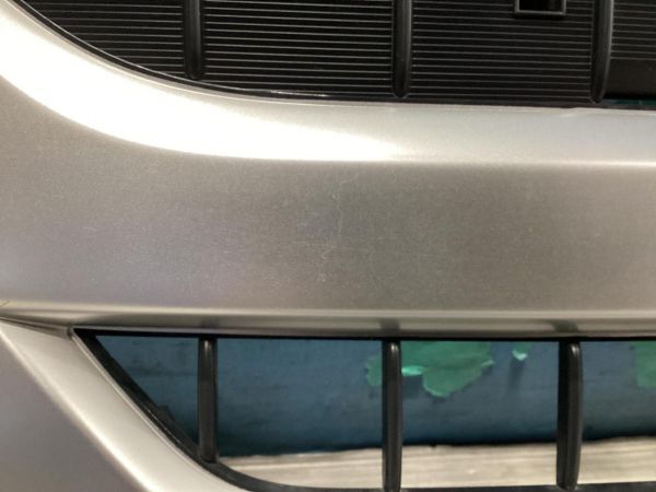 Isuzu Elf 2014 модель оригинальная передняя решетка / радиатор решётка серебряный широкий (NP/NN) (2007 модель сменный )