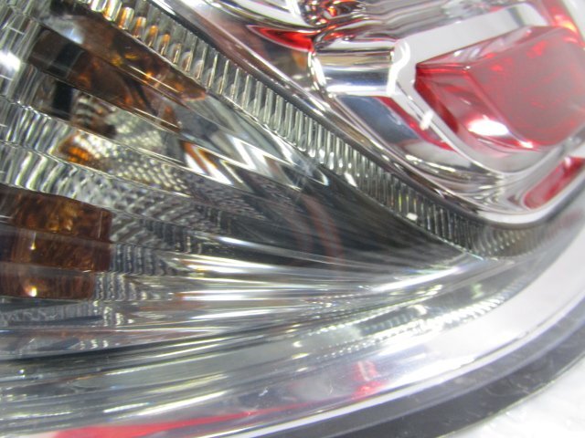 *[99C+EE2] Chrysler Epsilon 84609 левый задние фонари задний фонарь правый руль *LED лампочка-индикатор подтверждено 