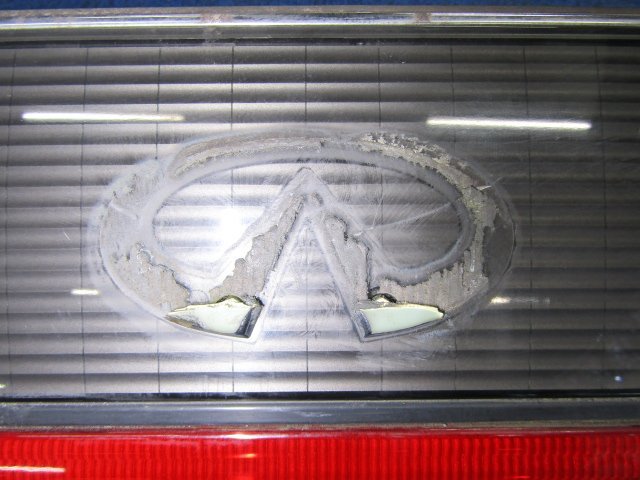 *[ дом частного лица рассылка не возможно ][40E+Q3] Nissan оригинальный G50 Infinity Q45 задний финишная отделка 