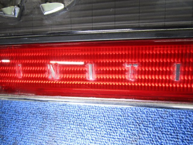 *[ дом частного лица рассылка не возможно ][40E+Q3] Nissan оригинальный G50 Infinity Q45 задний финишная отделка 