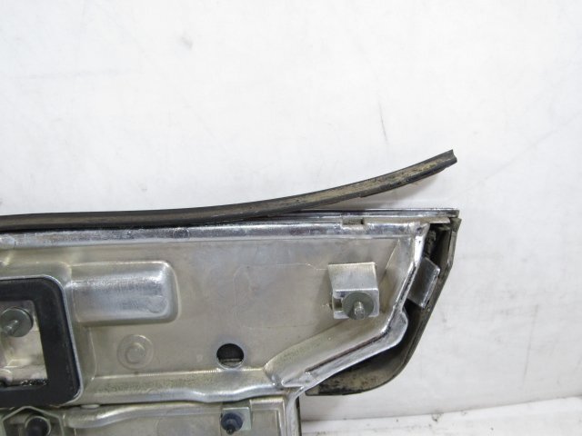 *[ дом частного лица рассылка не возможно ][40E+Q3] Nissan оригинальный G50 Infinity Q45 задний финишная отделка 