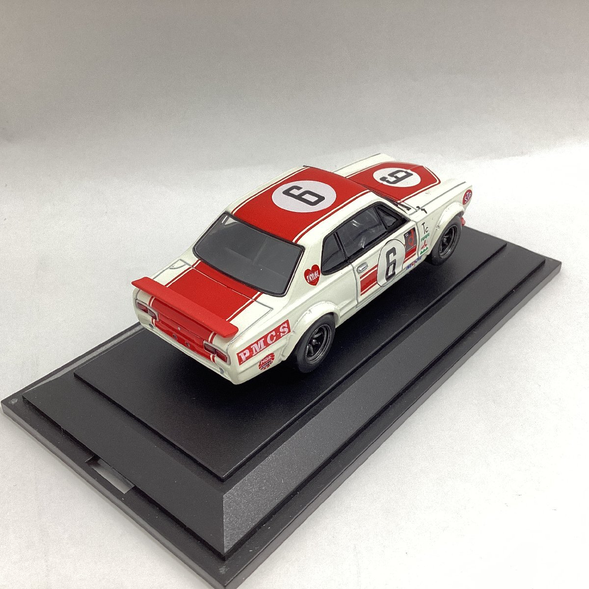 エブロ　1/43 NISSAN SKYLINE GT-R KPGC10 RACING ONE #6 ホワイト レッド　ニッサン スカイライン　レーシングカーコレクション
