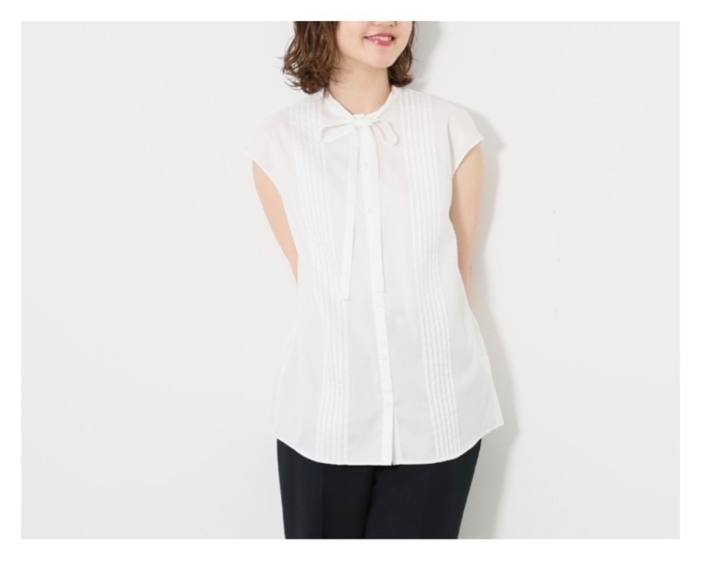 即決　美品　昨年購入　IENA　イエナ　sese オックスピンタックブラウス　リボンタイプラウス　自宅洗い可能、ノーアイロンで著られます