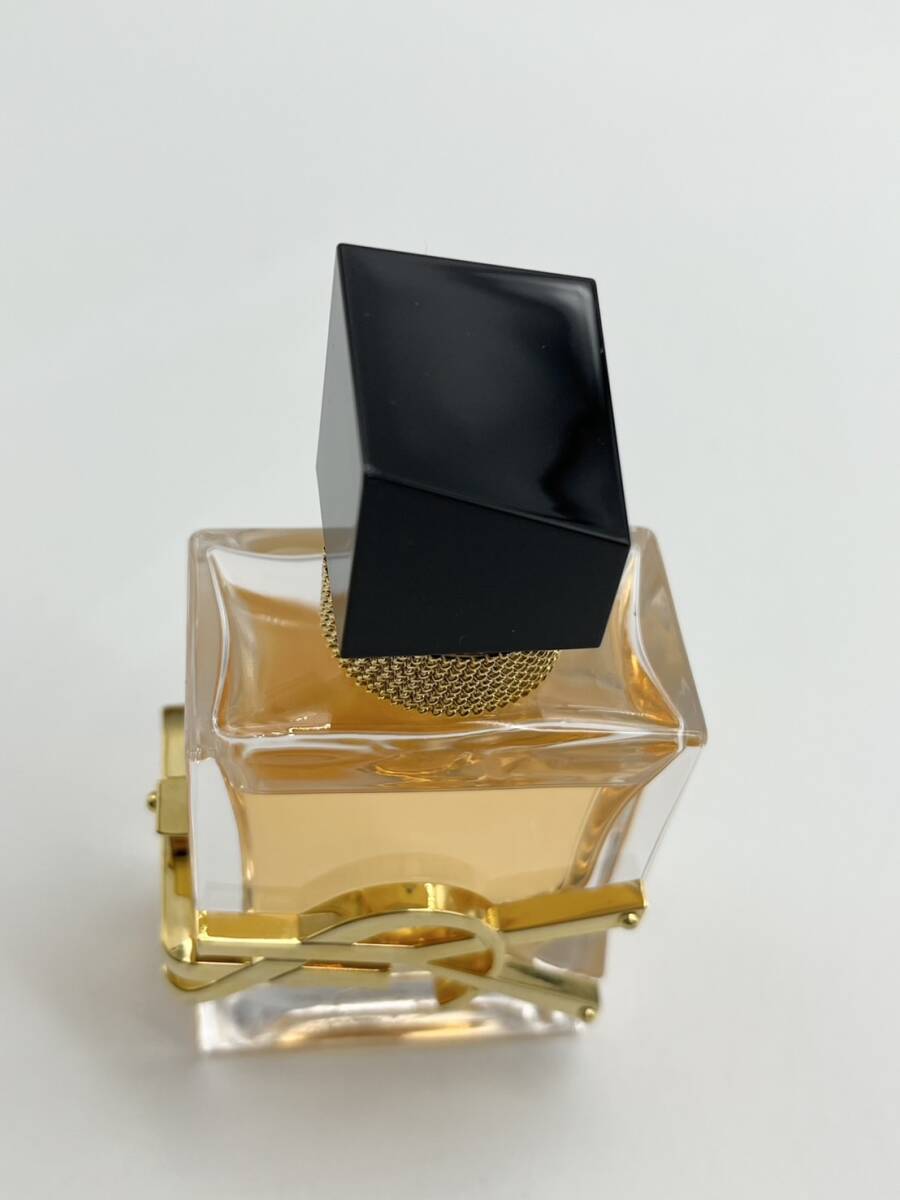 70836 осталось количество 9 сломан Yves Saint Laurentivu* солнечный rolan YSL Livre o-teto трещина 30ml Франция производства 