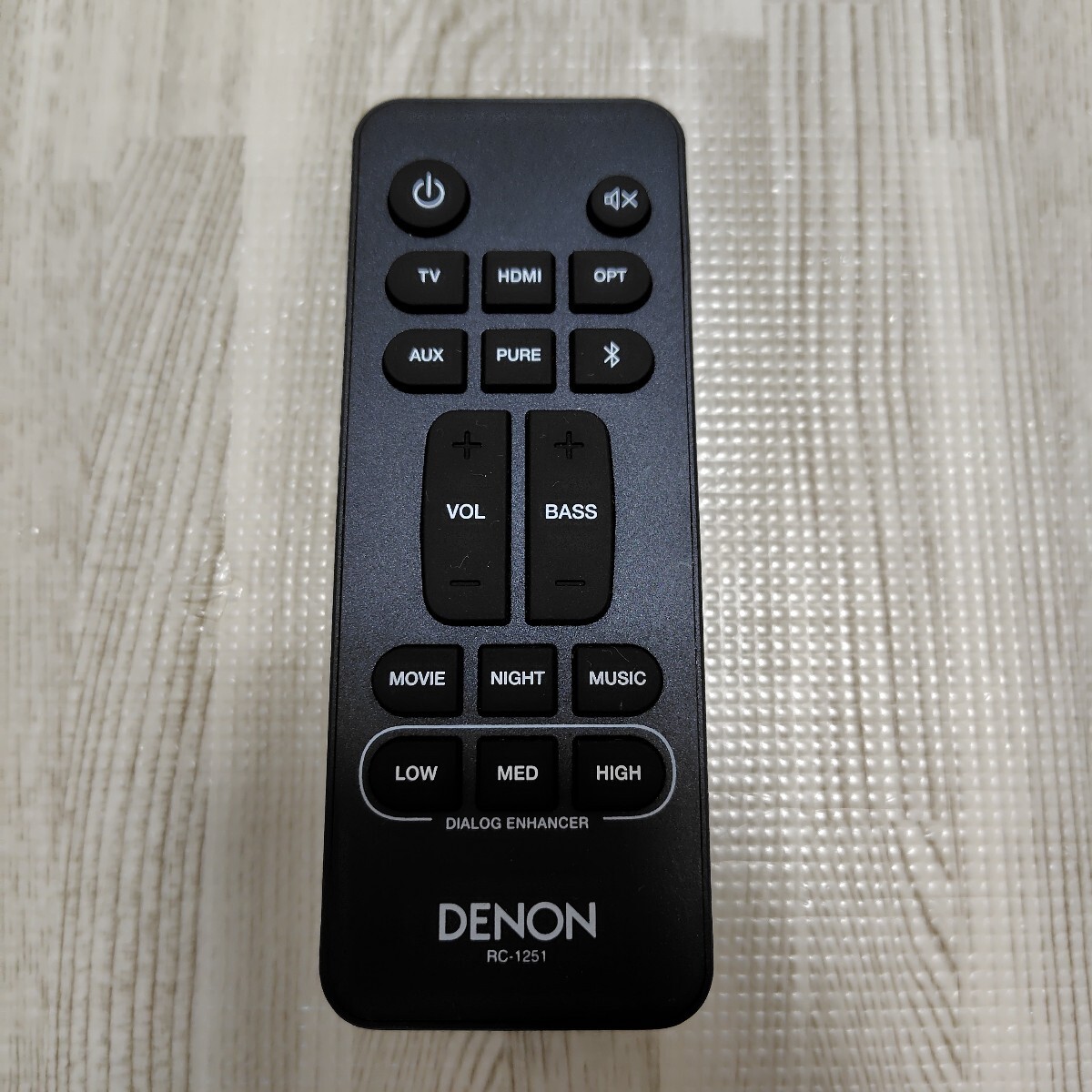 DENON サウンドバー シアターバー　スピーカー　Bluetooth DHT-S218 デノン